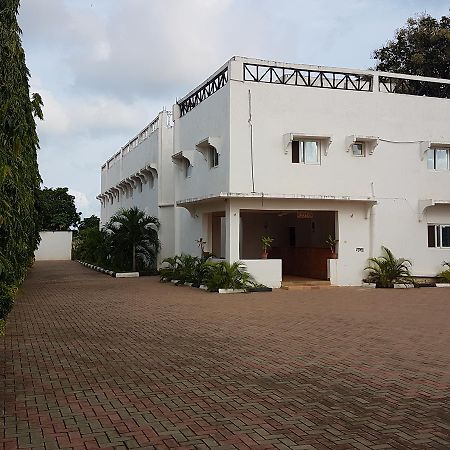 ماليندي Prestige Holiday Resort المظهر الخارجي الصورة